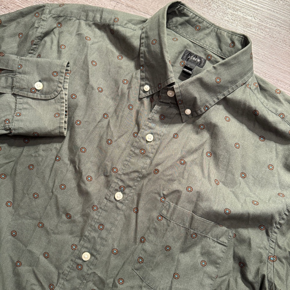 J Crew Shirt Mens L Green Medallion Print 100% Cotton Heritage Casual Preppy